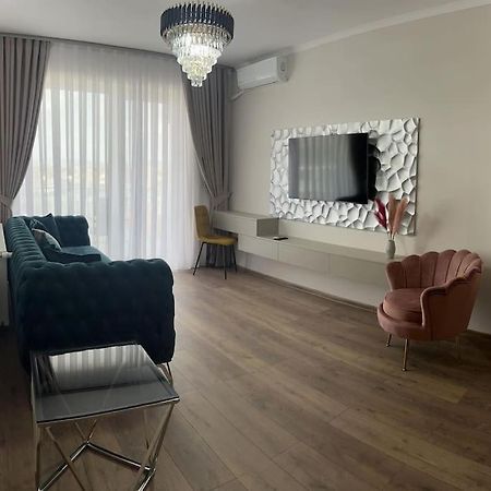 Apartament Jadis 3 Oradea Exterior foto