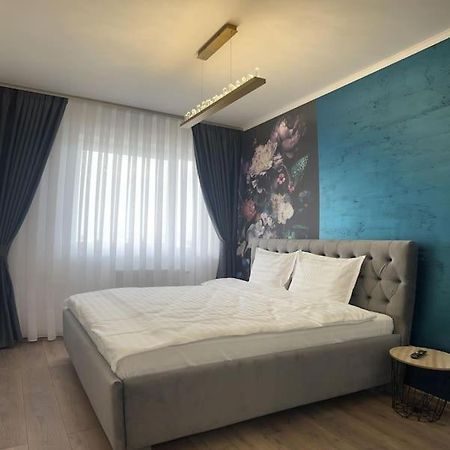 Apartament Jadis 3 Oradea Exterior foto
