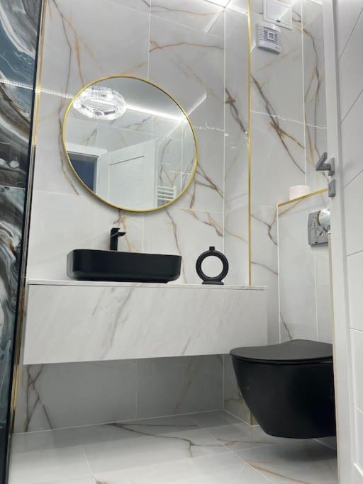 Apartament Jadis 3 Oradea Exterior foto