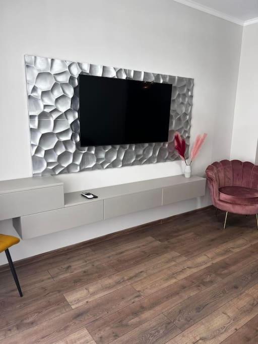 Apartament Jadis 3 Oradea Exterior foto